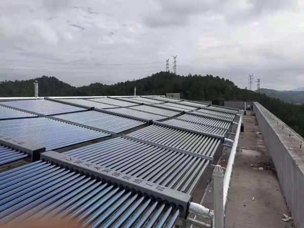 江西吉安光大环保员工宿舍太阳能热泵热水工程
