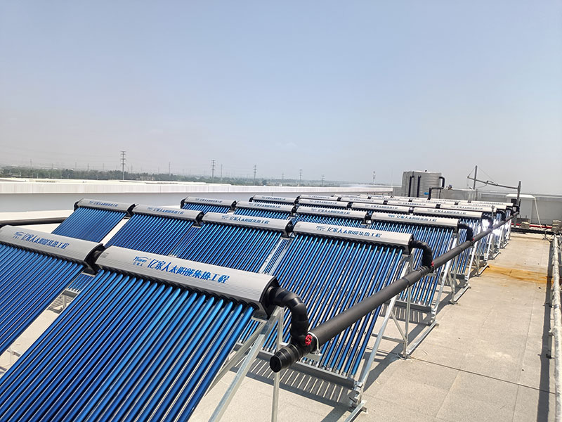高标准太阳能集热器热水系统满足消防站稳定热水供应