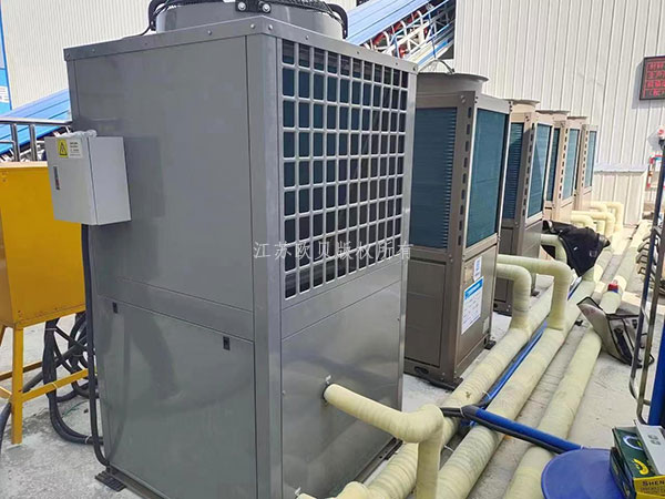 水泥搅拌厂热水降温恒温热泵系统